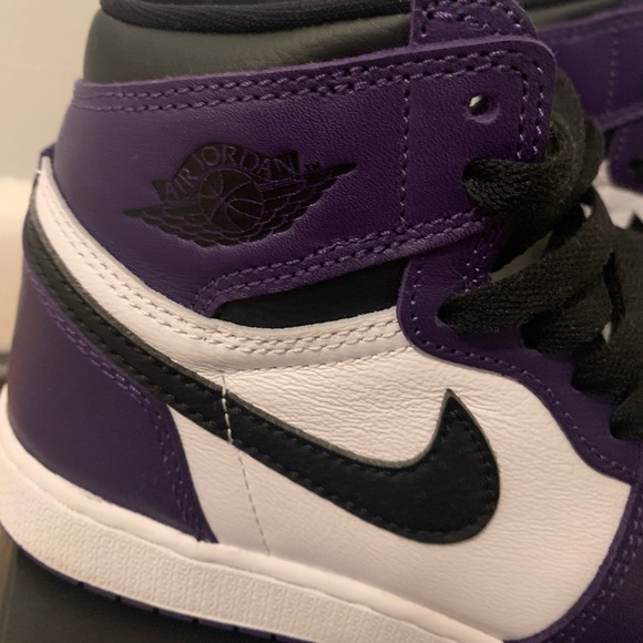 NEW Air Jordan 1 Retro High Court Purple size 4Y or 6 - Picture 3 of 9